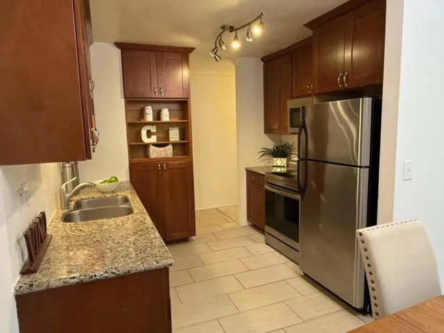 1760 Halford Avenue 366, Santa Clara, California 95051