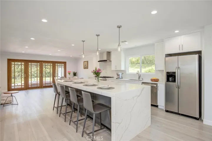 6633 Abbottswood Drive, Rancho Palos Verdes, California 90275