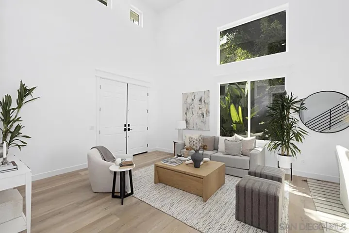 10670 Vista Del Agua Way, San Diego, California 92121