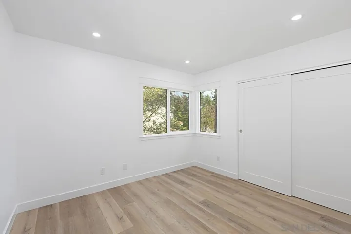 10670 Vista Del Agua Way, San Diego, California 92121