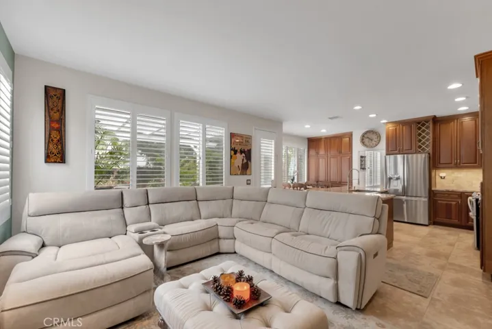 27502 Wellington Court, Valencia, California 91354