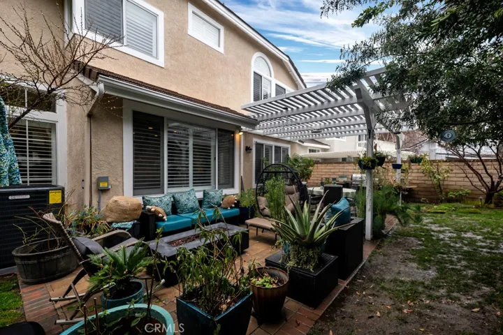 27502 Wellington Court, Valencia, California 91354