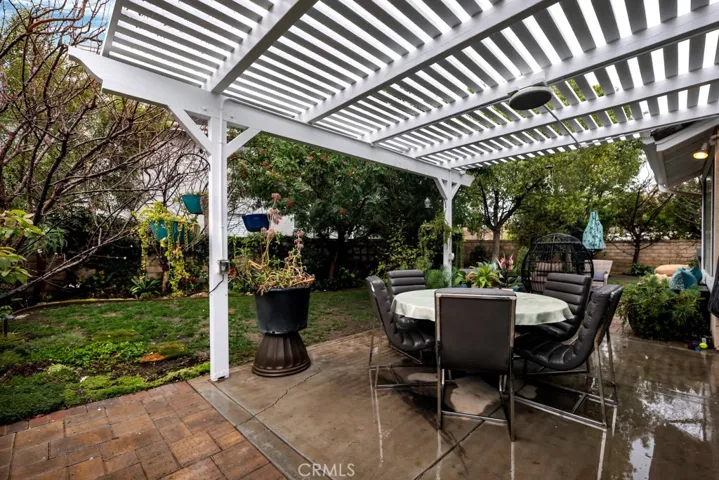 27502 Wellington Court, Valencia, California 91354