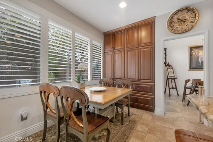 27502 Wellington Court, Valencia, California 91354