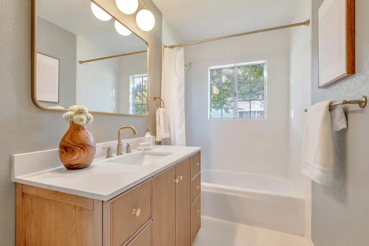 105 Brook Street, San Carlos, California 94070