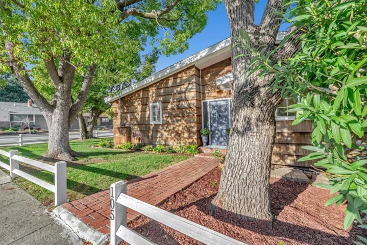 105 Brook Street, San Carlos, California 94070