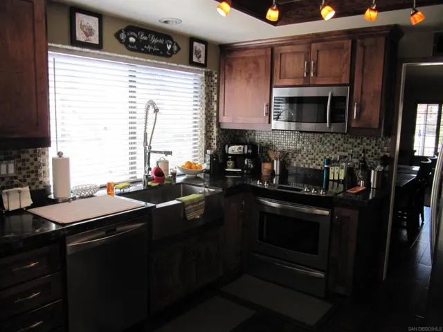 13236 Poway Hills Drive, Poway, California 92064