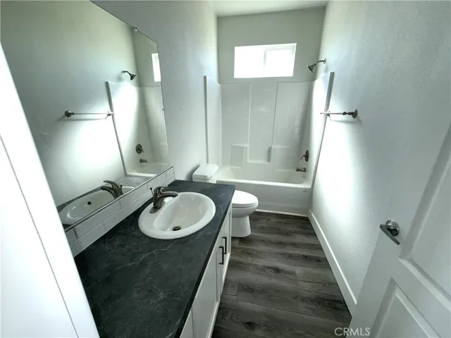 14480 Campanula Road, Phelan, California 92371