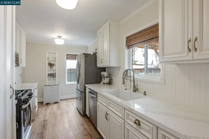 1945 Locust St, Livermore, California 94551