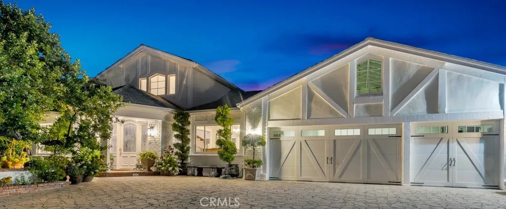 24965 Kit Carson Road, Hidden Hills, California 91302 home-pic-45