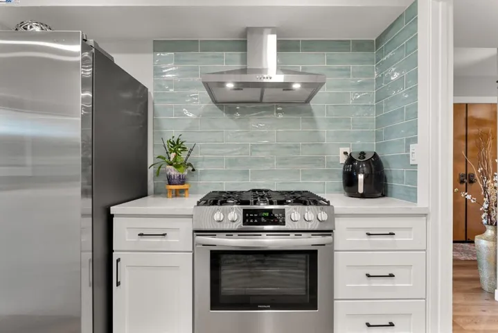 19007 Mount Hood Way, Castro Valley, California 94552