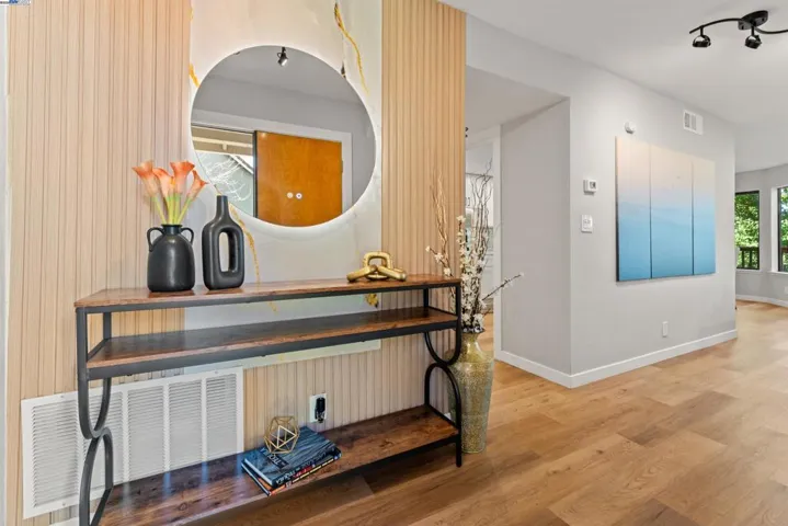 19007 Mount Hood Way, Castro Valley, California 94552