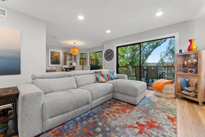 19007 Mount Hood Way, Castro Valley, California 94552