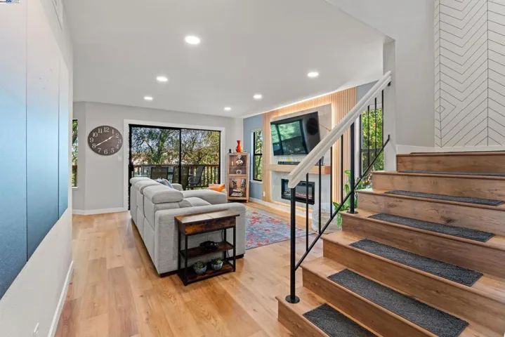 19007 Mount Hood Way, Castro Valley, California 94552