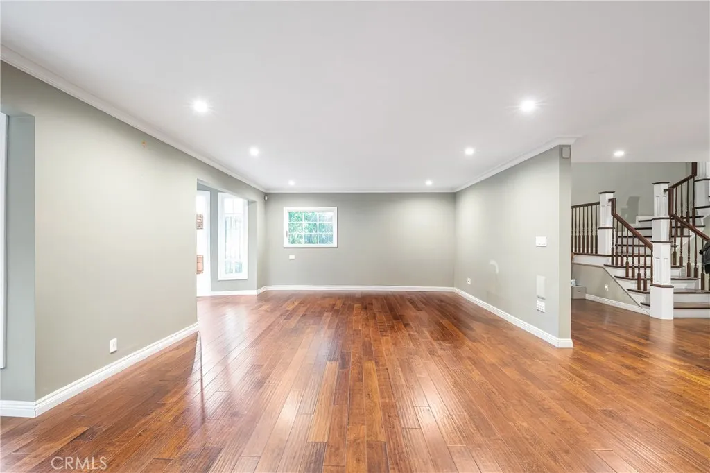 3136 Dona Sofia Drive, Studio City, California 91604 home-pic-5