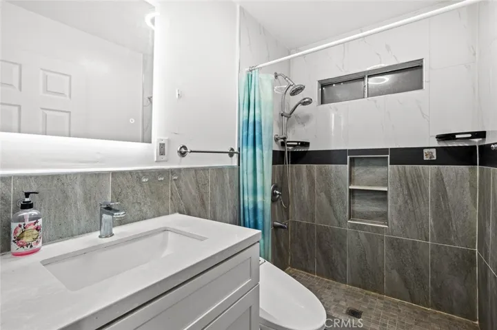16350 Binney Street, Hacienda Heights, California 91745
