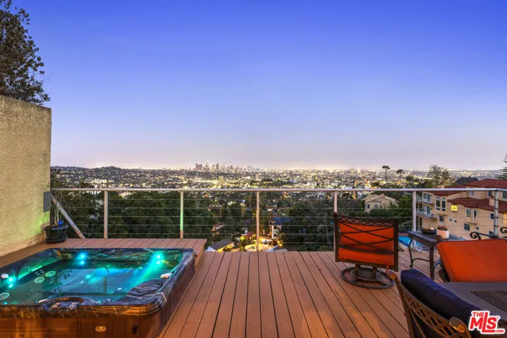 2967 Glendower Avenue, Los Angeles, California 90027