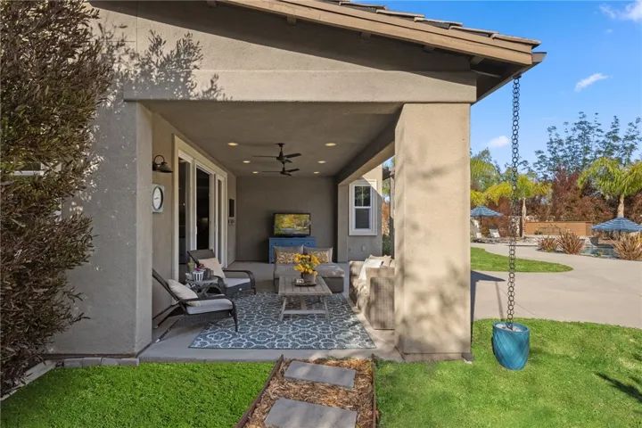 32805 Tulip Ranch Circle, Winchester, California 92596