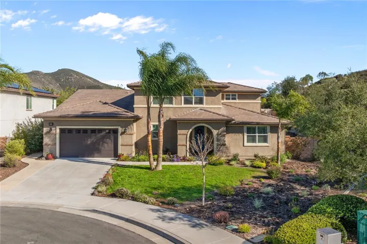 32805 Tulip Ranch Circle, Winchester, California 92596
