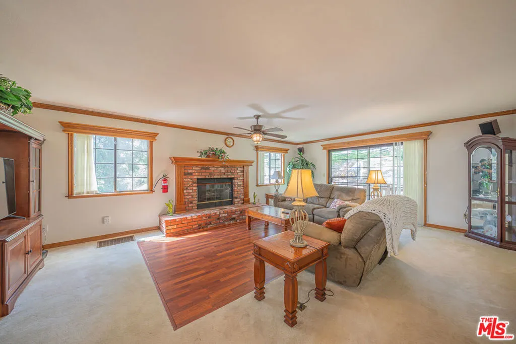 676 Zurich Drive, Lake Arrowhead, California 92352 home-pic-44