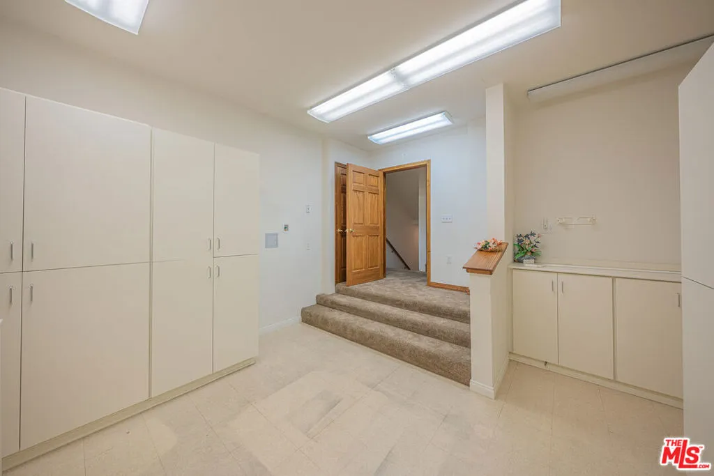 676 Zurich Drive, Lake Arrowhead, California 92352 home-pic-40