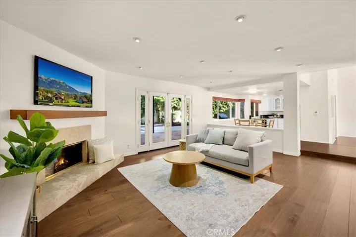 1332 Ruth Way, Upland, California 91784