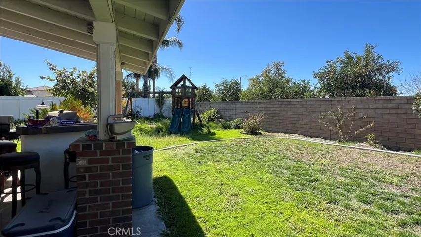 1561 Gold Cup Court, Redlands, California 92374