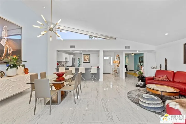 2157 Casitas Way, Palm Springs, California 92264