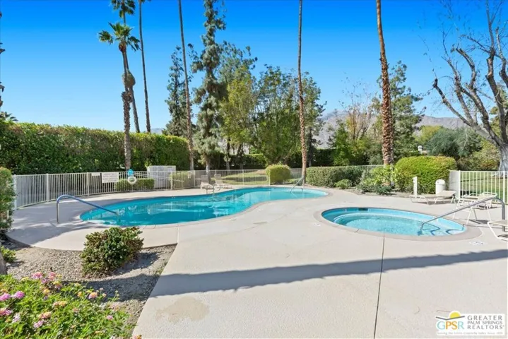 2157 Casitas Way, Palm Springs, California 92264