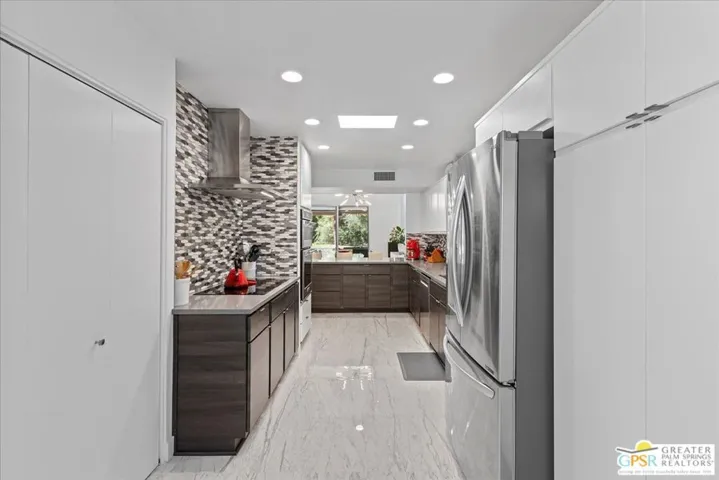2157 Casitas Way, Palm Springs, California 92264