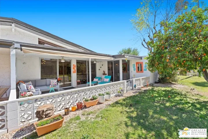 2157 Casitas Way, Palm Springs, California 92264
