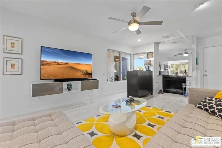2157 Casitas Way, Palm Springs, California 92264