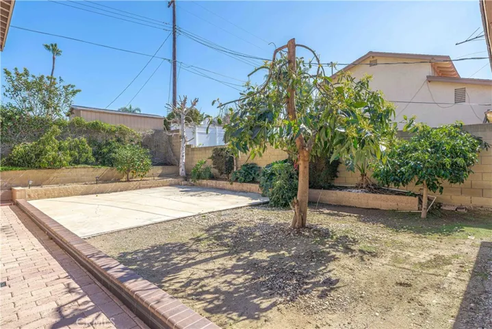 136 Tiana Lane B, Anaheim Hills, California 92807