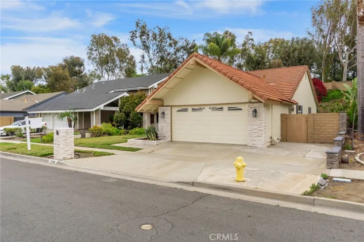 7408 E Calle Durango, Anaheim Hills, California 92808