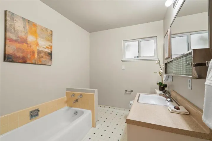 401 Welburn Avenue, Gilroy, California 95020