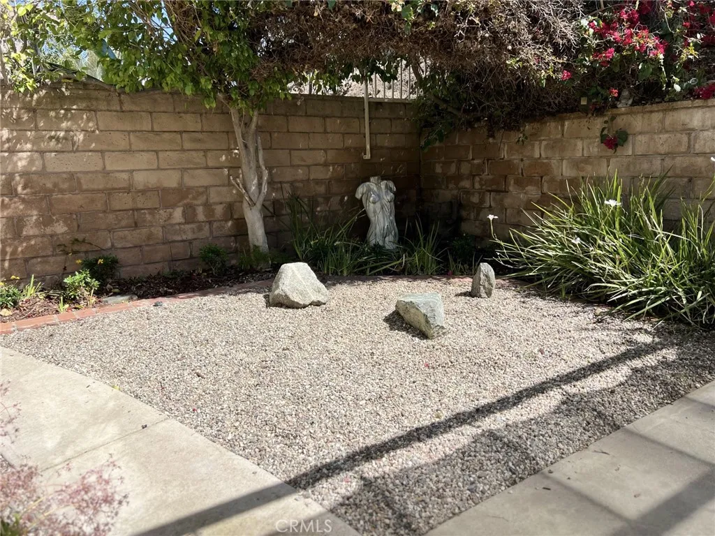 13232 Lorca Road, La Mirada, California 90638 home-pic-23