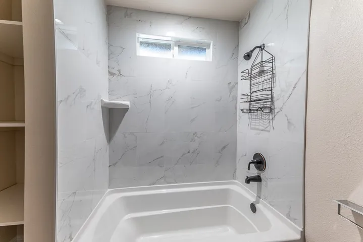 7834 Lilac Lane, Simi Valley, California 93063
