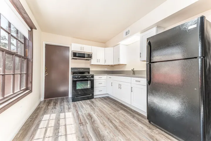 7834 Lilac Lane, Simi Valley, California 93063