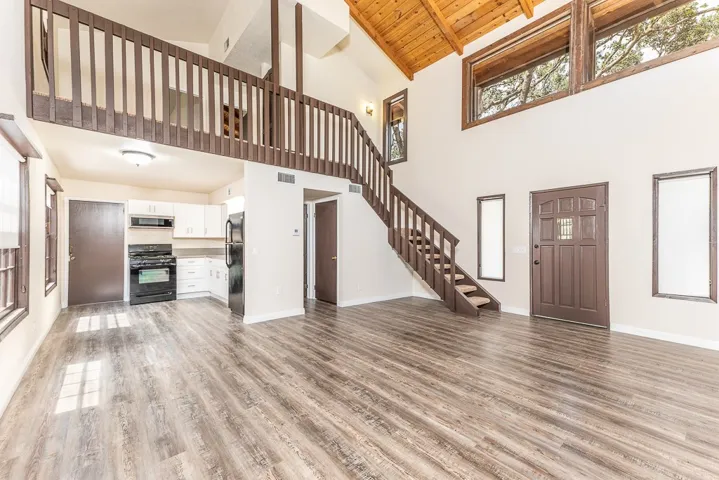 7834 Lilac Lane, Simi Valley, California 93063