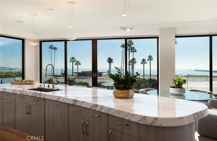 3000 Breakers Drive, Corona Del Mar, California 92625