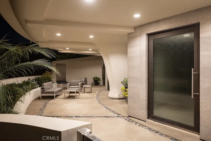 3000 Breakers Drive, Corona Del Mar, California 92625