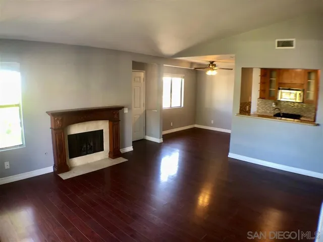 13212 Salmon River Rd 205, San Diego, California 92129