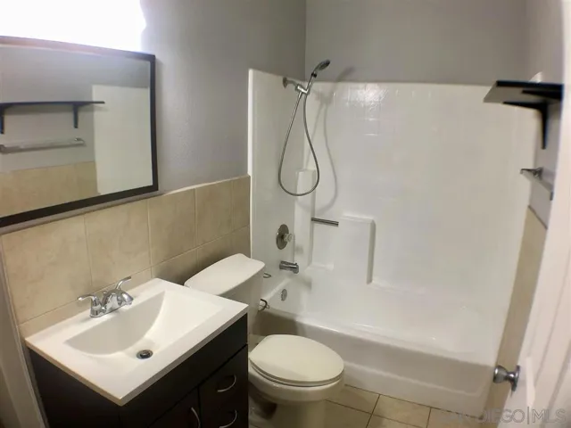 13212 Salmon River Rd 205, San Diego, California 92129