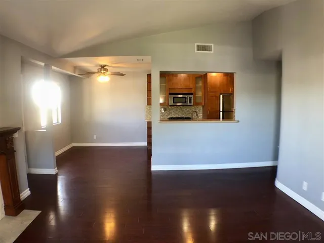 13212 Salmon River Rd 205, San Diego, California 92129