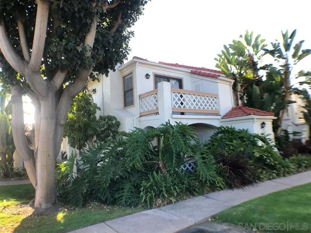 13212 Salmon River Rd 205, San Diego, California 92129