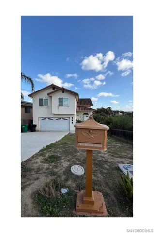 1215 Weaver, San Diego, California 92114
