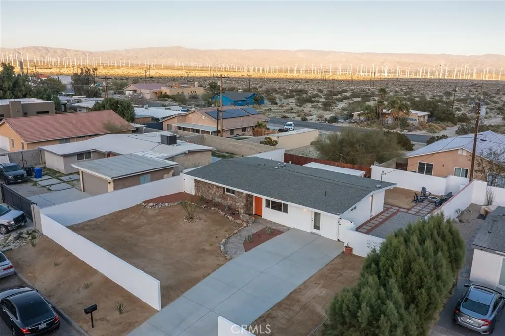 22470 Fawnridge Drive, Palm Springs, California 92262 home-pic-14