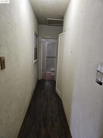 7807 Outlook Ave, Oakland, California 94605