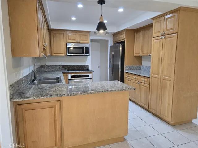 5700 Ravenspur #311, Rancho Palos Verdes, California 90275