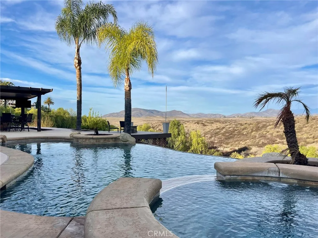 39526 Calle Cabernet, Temecula, California 92591 home-pic-41